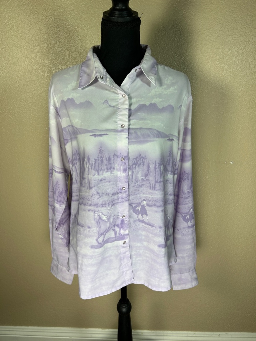 Wrangler Lavender & White Western Snap Button-Up Shirt – Size Large